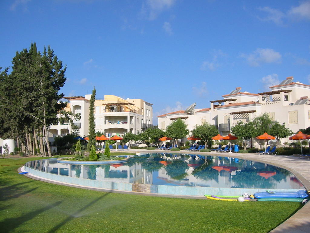 Villa Hesperides Gardens Paphos Exterior foto